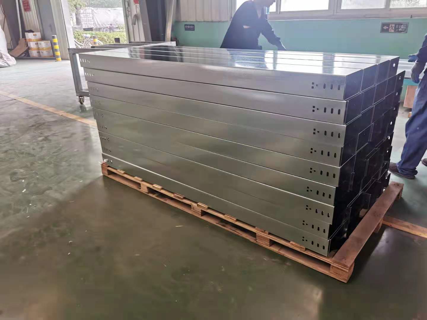 鍍鋅電纜橋架